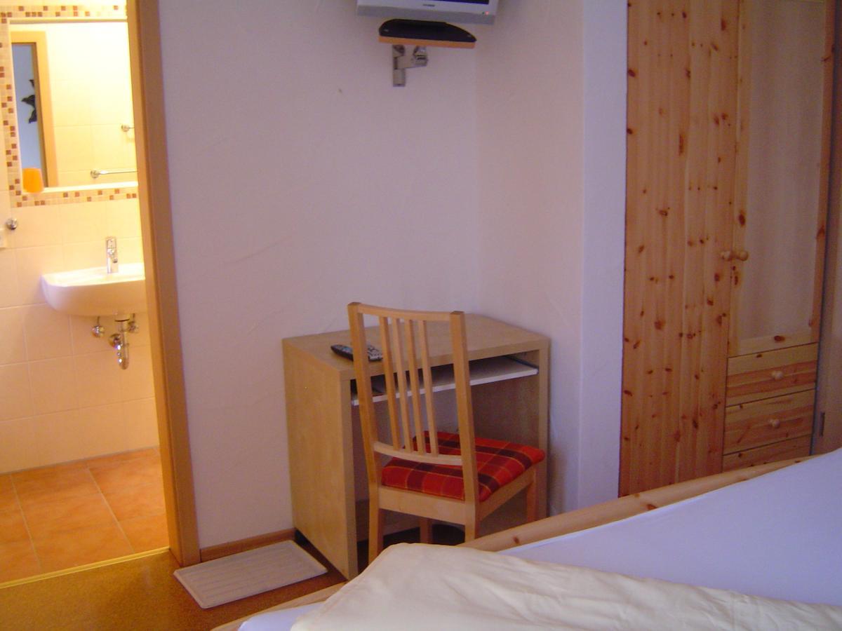 Gasthof Hotel Traube Oberndorf am Neckar Room photo